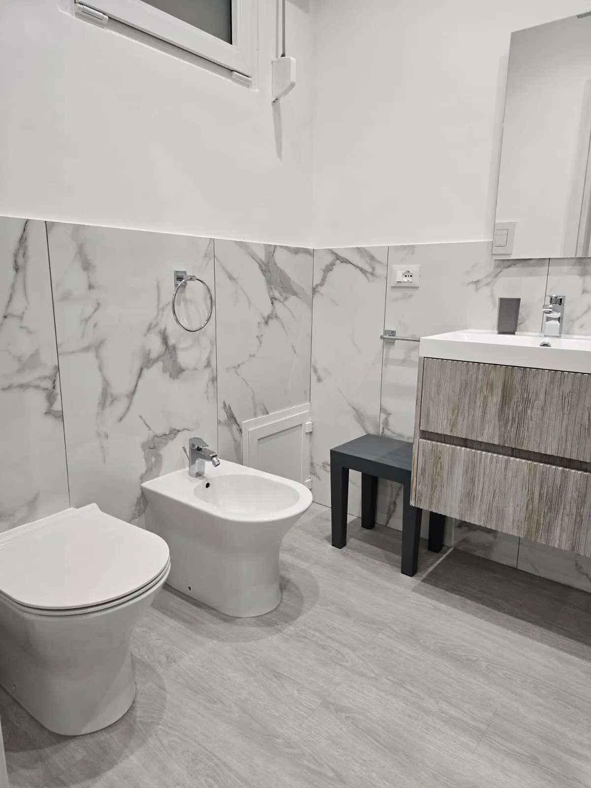 /resources/casa/sole/5Bagno/bagnosole1.jpeg